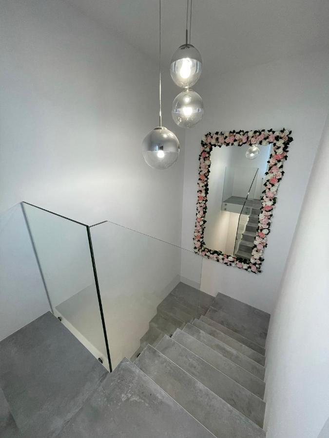 Apartament Luxlook Nowy Sącz Eksteriør billede